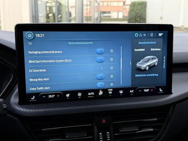 Ford Kuga 2.5 PHEV ST-Line X 2025 Hybride Benzine 37