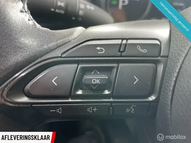 Toyota Yaris 1.5 Hybrid Style 2021 Hybride Benzine 17