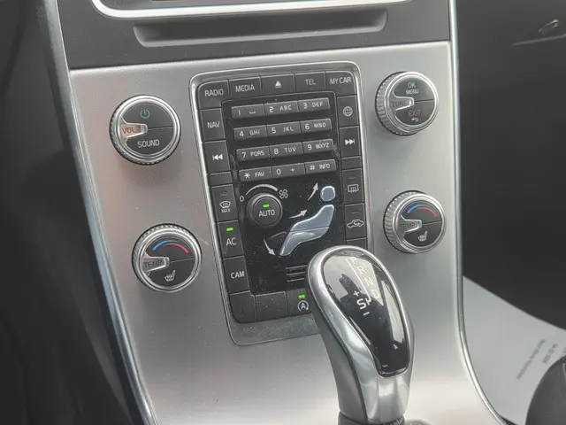 Volvo V60 1.5 T3 Polar+ Dynamic 2017 Benzine 9