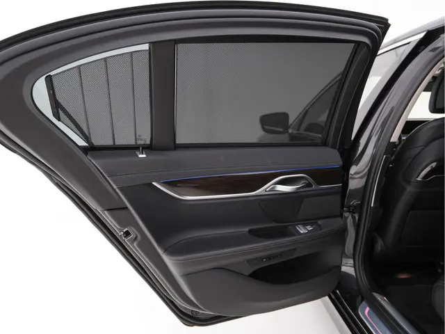 BMW 7 Serie 745e High Executive 2022 Hybride Benzine 27