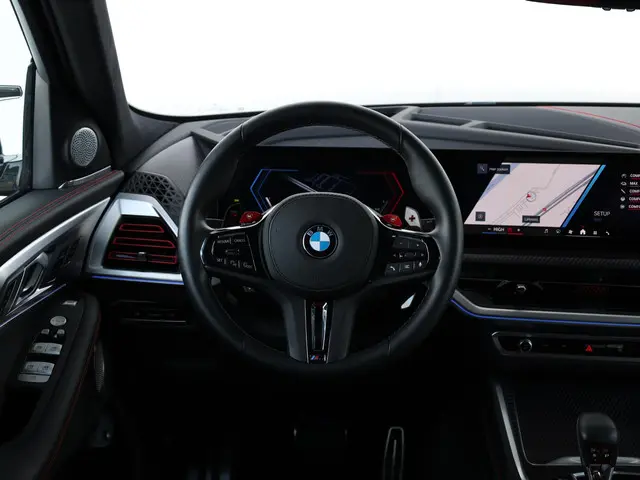 BMW XM PHEV Label Red 30 kWh 2025 Hybride Benzine 38