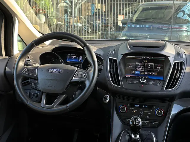 Ford C-MAX 1.5 Titanium 2016 Benzine 7