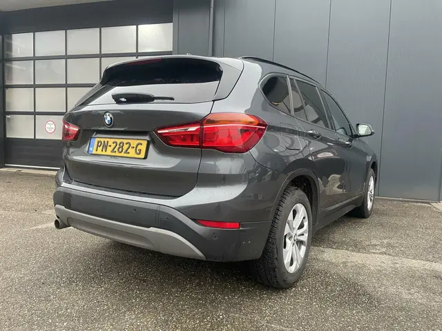 BMW X1 sDrive16d Executive 2017 Diesel 3