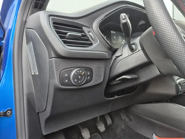 Ford Focus 1.0 EcoBoost Hybrid ST Line 2022 Benzine 32