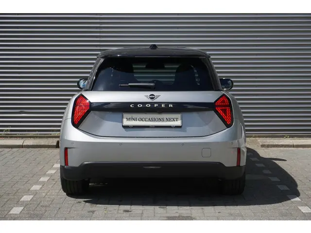 MINI 3-Deurs Cooper E 2025 Elektrisch 5