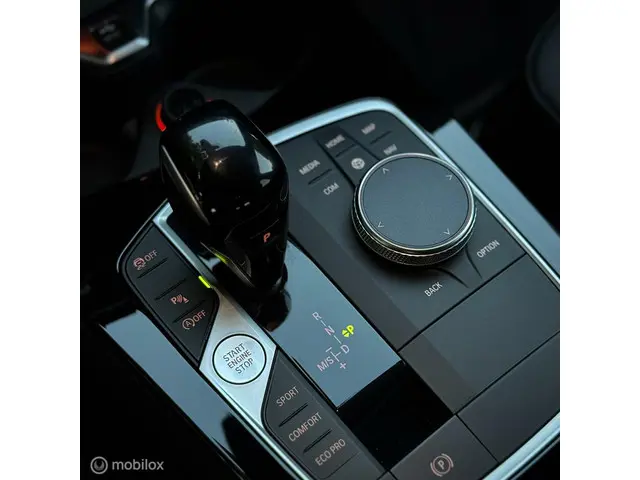 BMW 1 Serie 118i M Sport Edition 2020 Benzine 17