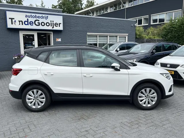SEAT Arona 2