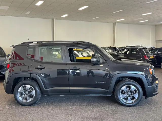 Jeep Renegade 1.4 MultiAir Longitude 2018 Benzine 6