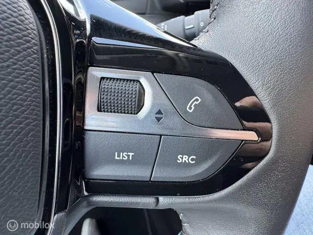 Peugeot 2008 1.2 PureTech Style 2023 Benzine 28