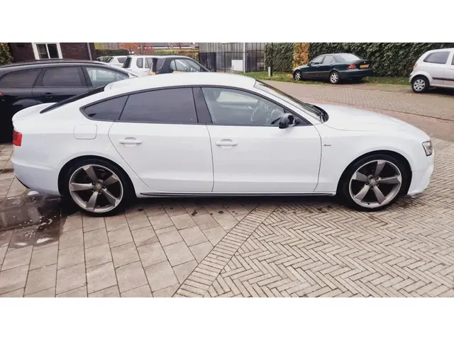 Audi A5 Sportback 1.8 TFSI Adrenalin Sport 2016 Benzine 2