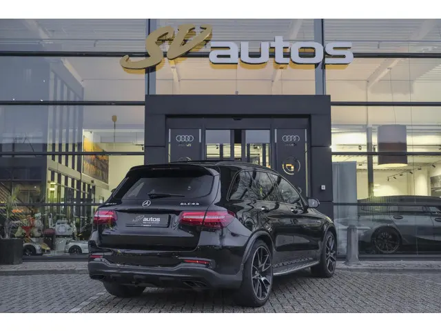 Mercedes-Benz GLC GLC43 AMG 367pk 4MATIC 2017 Benzine 2