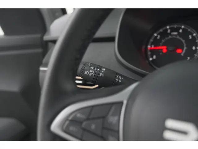 Dacia Sandero Stepway TCe 90 Extreme 2024 Benzine 42