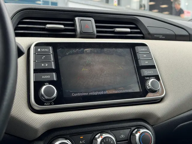 Nissan Micra 1.0 IG-T N-Connecta 2020 Benzine 17