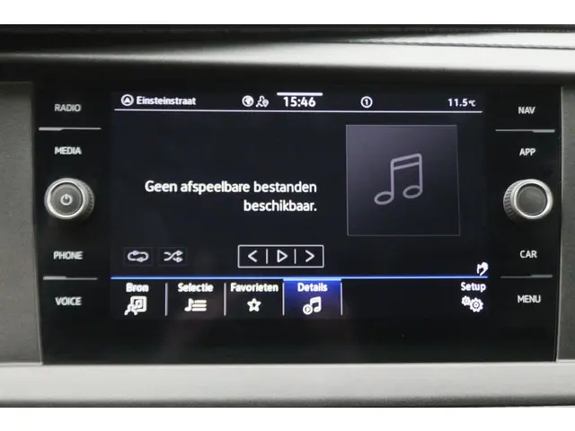 Volkswagen Transporter 2.0 TDI DSG L1H1 2022 Diesel 41