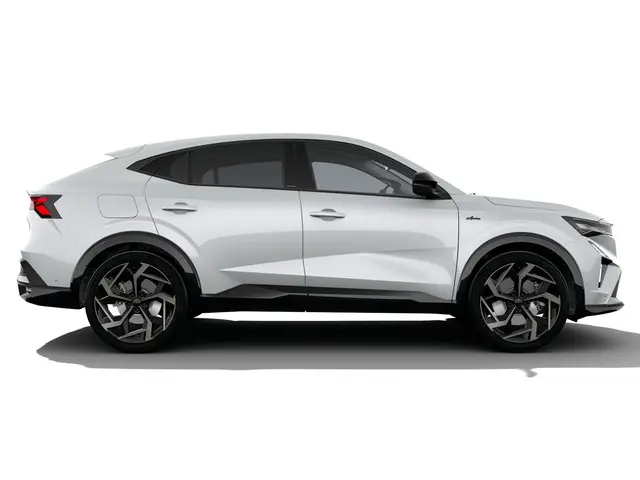 Renault Rafale atelier Alpine 2025 Hybride Benzine 4