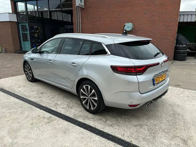 Renault Mégane Estate 1.3 TCe R.S. Line 2022 Benzine 12