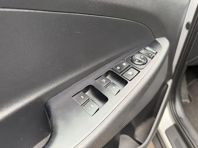 Hyundai Tucson 1.6 GDi Comfort 2015 Benzine 8