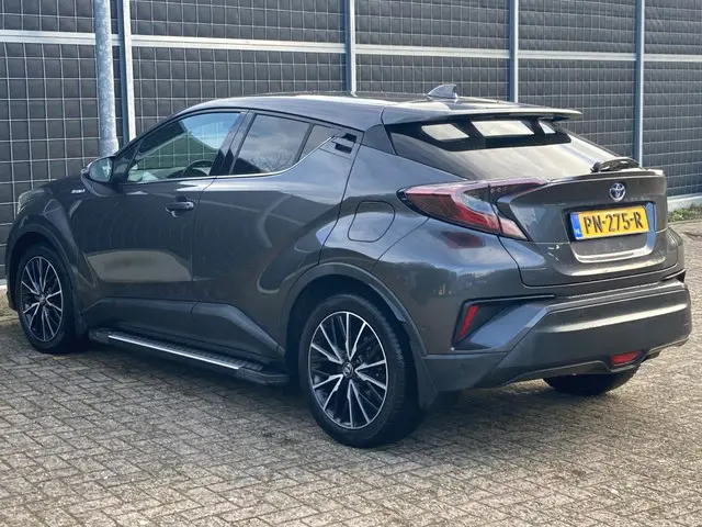 Toyota C-HR 1.8 |Hybrid | Premium | 2017 Hybride Benzine 4