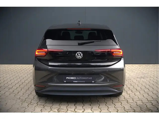 Volkswagen ID.3 First Plus 58 kWh 2020 Elektrisch 20