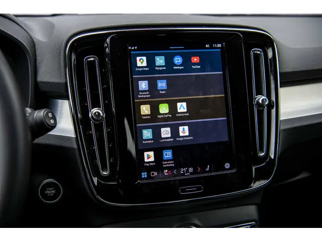 Volvo XC40 2.0 B4 Plus Dark 2024 Benzine 20