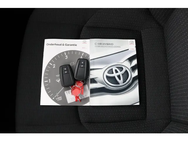 Toyota C-HR 1.8 Hybrid Style 2019 Hybride Benzine 11