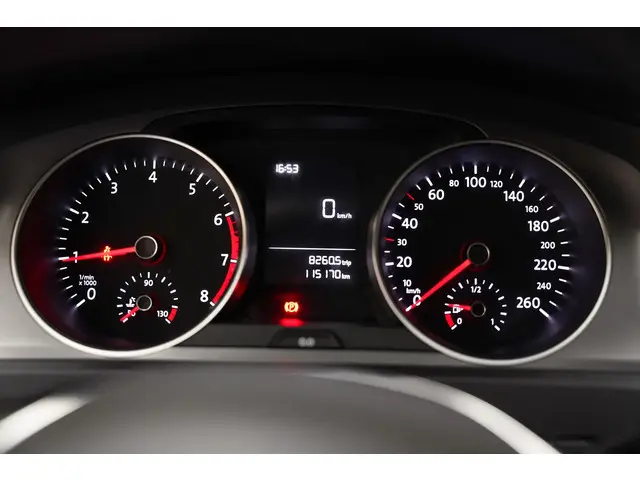 Volkswagen Golf 1.0 TSI Edition [ airco ] 2016 Benzine 13