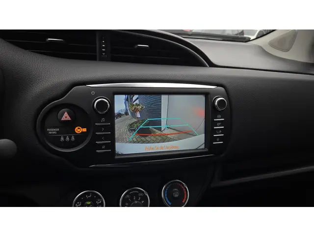 Toyota Yaris 1.5 VVT-i Comfort 2018 Benzine 11