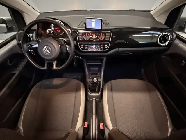 Volkswagen up! 1.0 high up! 2013 Benzine 8