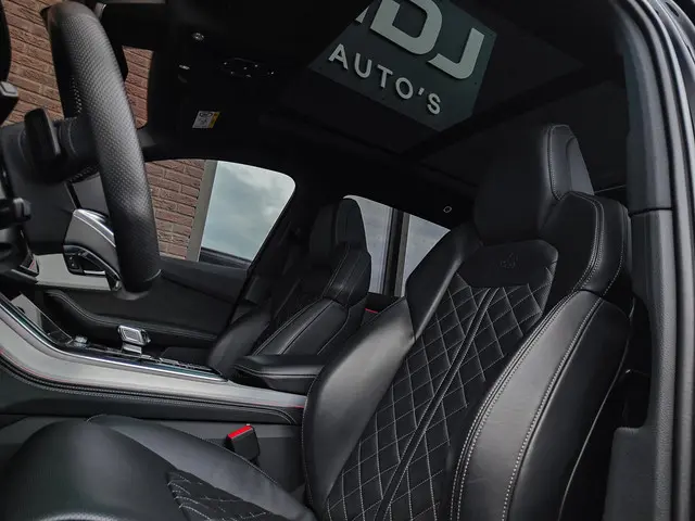 Audi Q7 60 TFSI e Competition 2020 Hybride Benzine 8