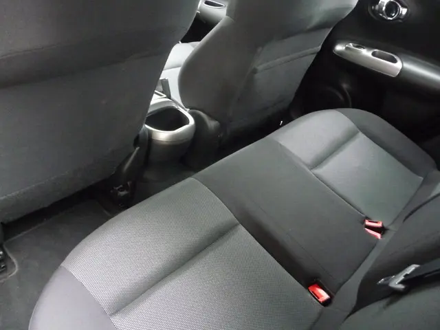 Nissan Juke 1.6 Business Edition 2013 Benzine 15