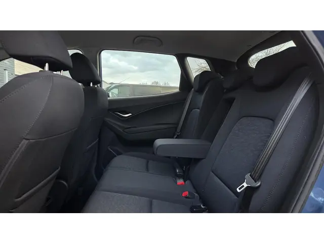 Hyundai ix20 1.6i 2016 Benzine 18