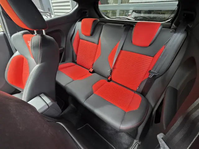 Ford Fiesta 1.6 ST2 2014 Benzine 8