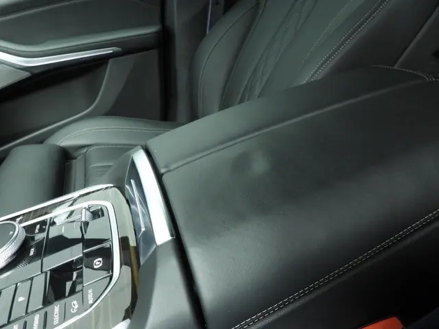 BMW X5 xDrive50e 2025 Hybride Benzine 32