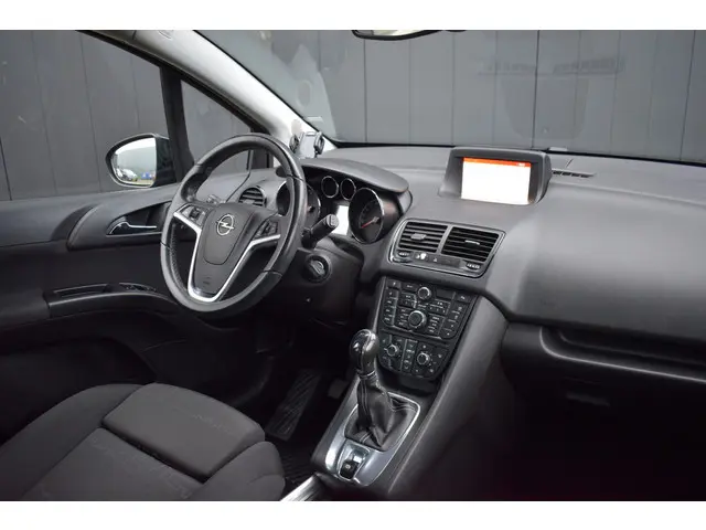 Opel Meriva 1.4 Turbo Business+ 2014 Benzine 2