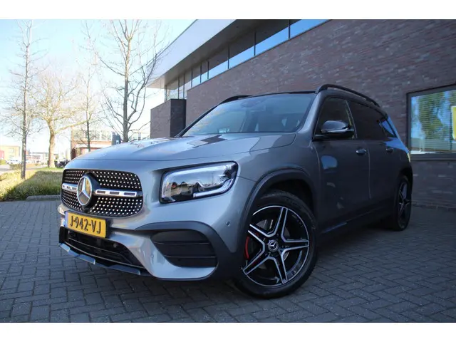 Mercedes-Benz GLB 200 Business Solution AMG 2020 Benzine 7