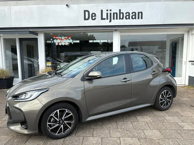 Toyota Yaris 2
