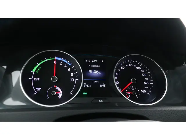 Volkswagen e-Golf E-DITION 36kWh 136pk 2020 Elektrisch 20
