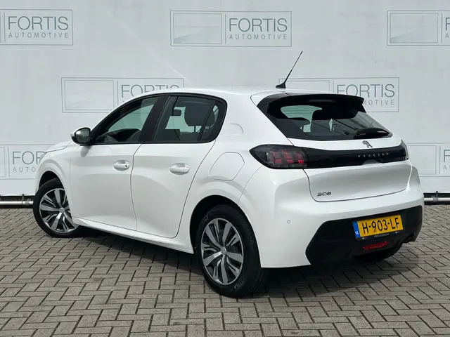 Peugeot 208 3