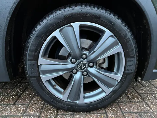 Lexus UX 300e Executive 54 kWh 2020 Elektrisch 33