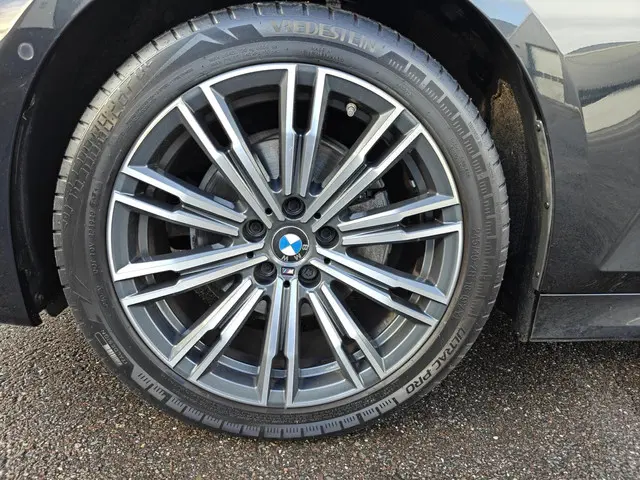 BMW 3 Serie Touring 320i|M-sport| 2021 Benzine 5