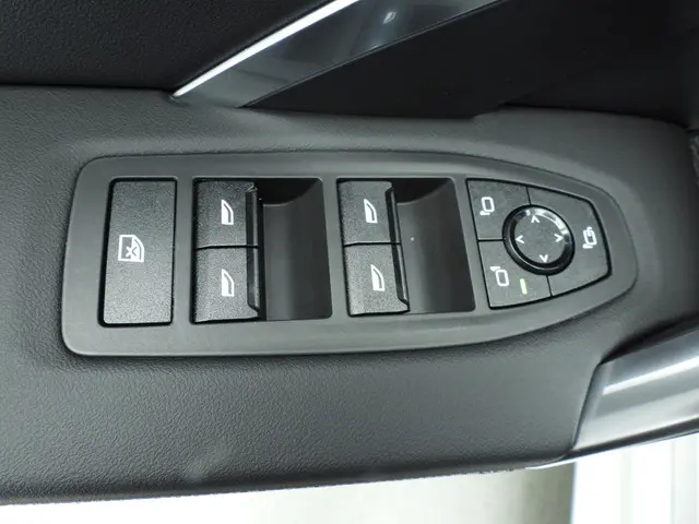 BMW X2 sDrive20i 2025 Benzine 31