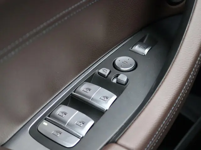 BMW iX3 High Executive 80 kWh 2022 Elektrisch 13