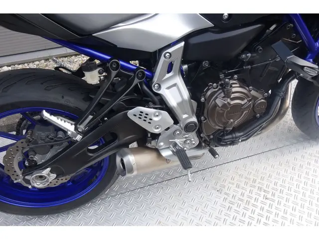 Yamaha MT 07 ABS 2016 Benzine 10