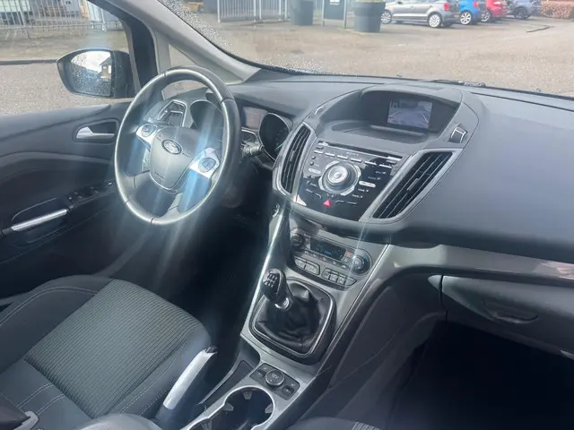 Ford C-MAX 1.0 Trekhaak,Pdc, Navigatie 2014 Benzine 15