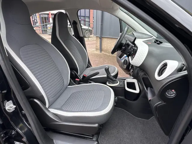 Renault Twingo 1.0 SCe Collection 2015 Benzine 19