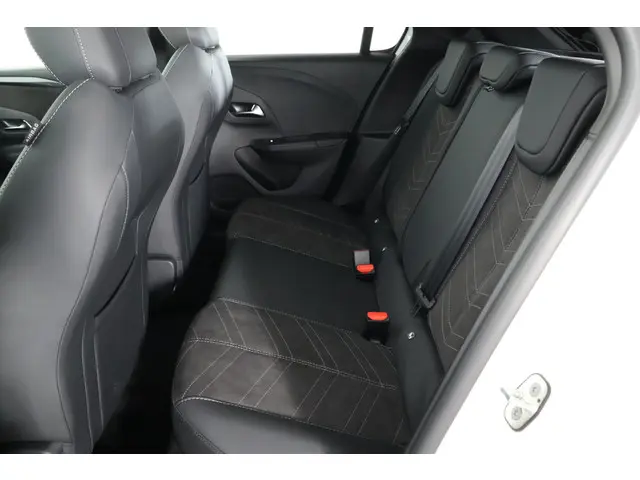 Opel Corsa-e GS 50 kWh 2023 Elektrisch 13