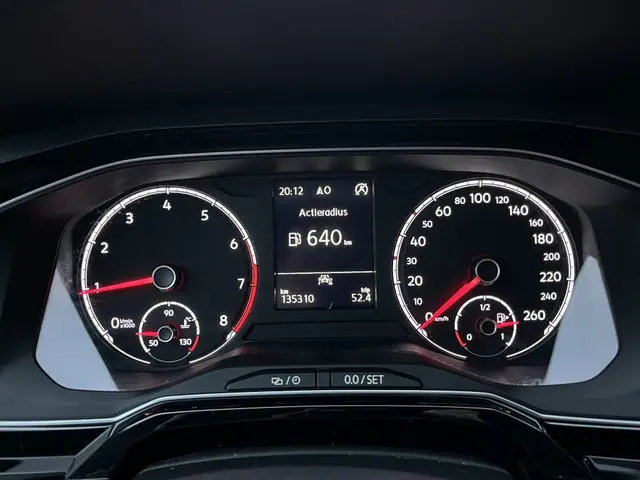 Volkswagen Polo 1.0 TSI Highline 2021 Benzine 30