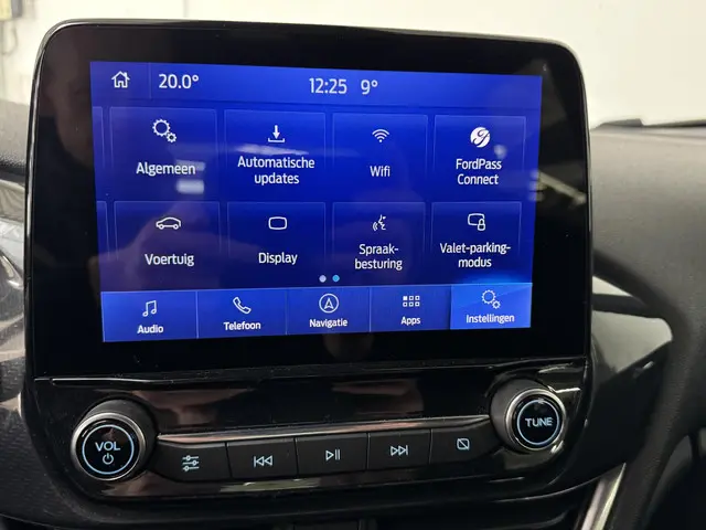 Ford Fiesta 1.0 EcoBoost Hybrid ST-Line 2020 Benzine 36