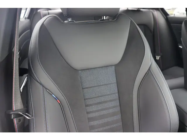 BMW 3 Serie 320e 2025 Hybride Benzine 10