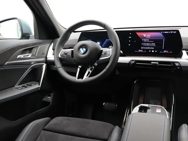 BMW X2 sDrive20i 2025 Benzine 11